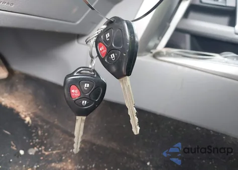 2013 Toyota 4Runner Sr5 from USA, damaged, VIN JTEZU5JRXD5049216